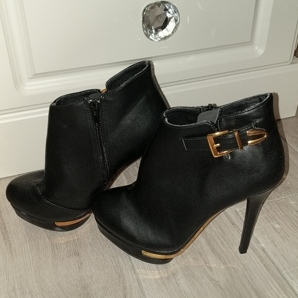 Paper Fox Brand new heeled Booties